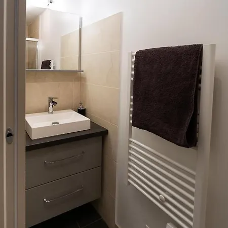 Type 2 Lamartine Centre A 10mn Des Halles *