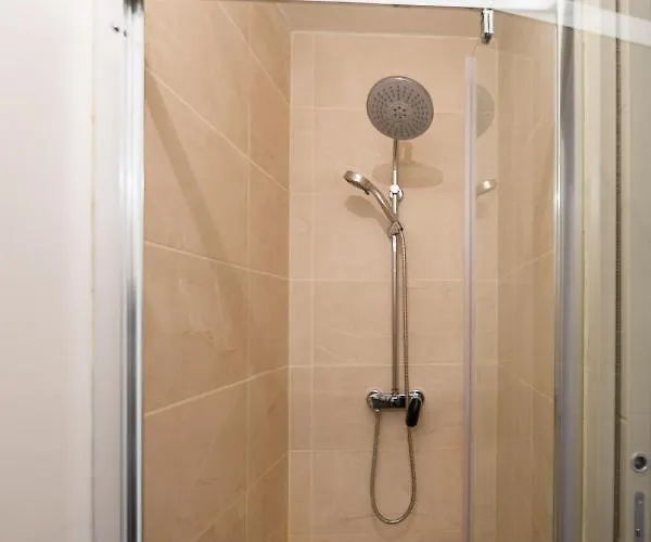 Type 2 Lamartine Centre A 10mn Des Halles * Tours